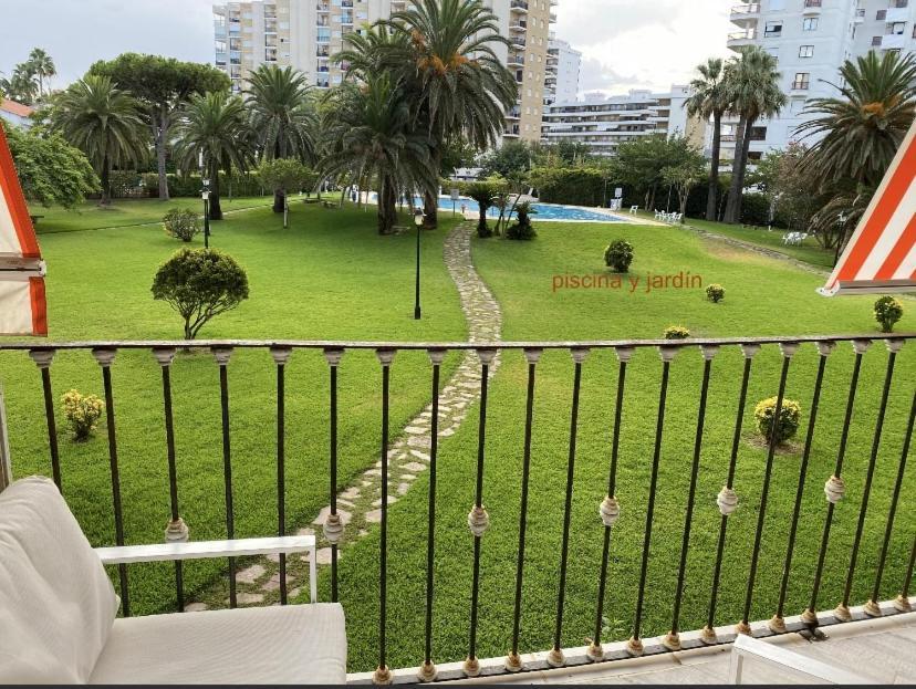 Apartamento Los Carmenes, Playa De Gandia Extérieur photo